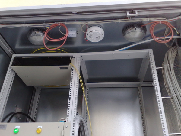 КУБ подключает пожарные датчики как по четырехпроводной, так и по двухпроводной схеме